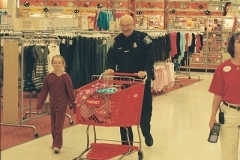 ShopWithACop2008-19