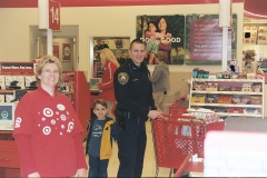 ShopWithACop2008-20
