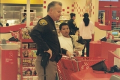 ShopWithACop2008-21